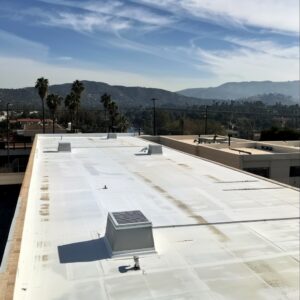 new commercial roof in Santa Clarita
